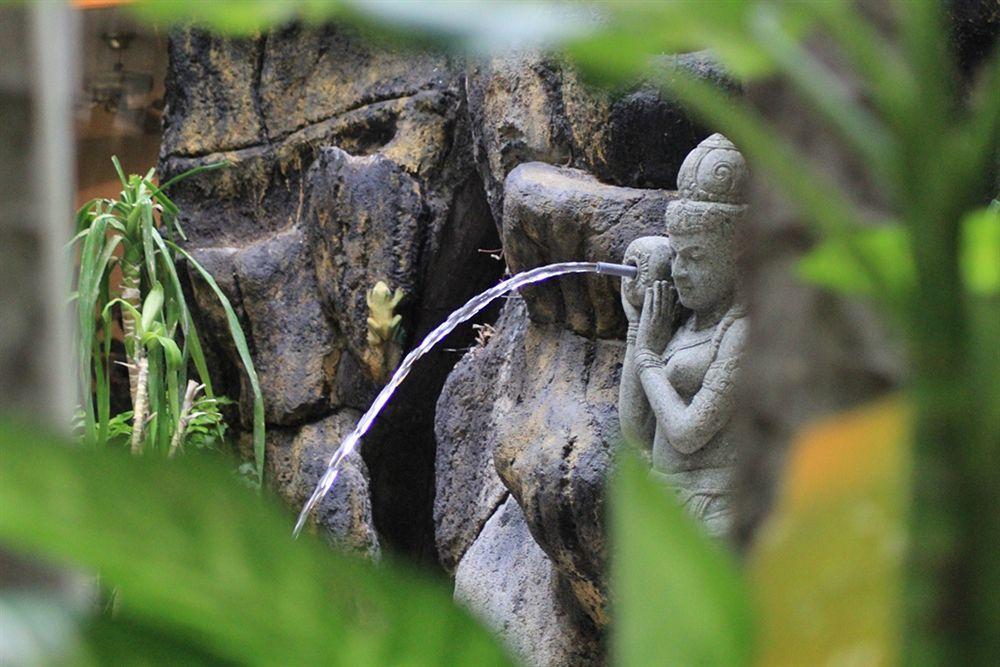 Sus Beach Cottages 1 Bali Exterior foto